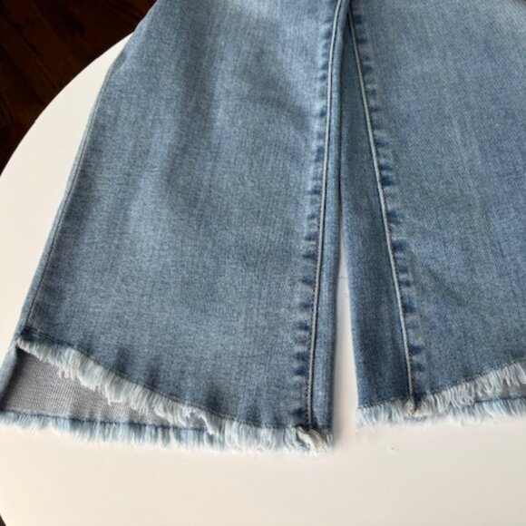 Level99 Adrian Kick Flare Denim - Picture 9 of 15